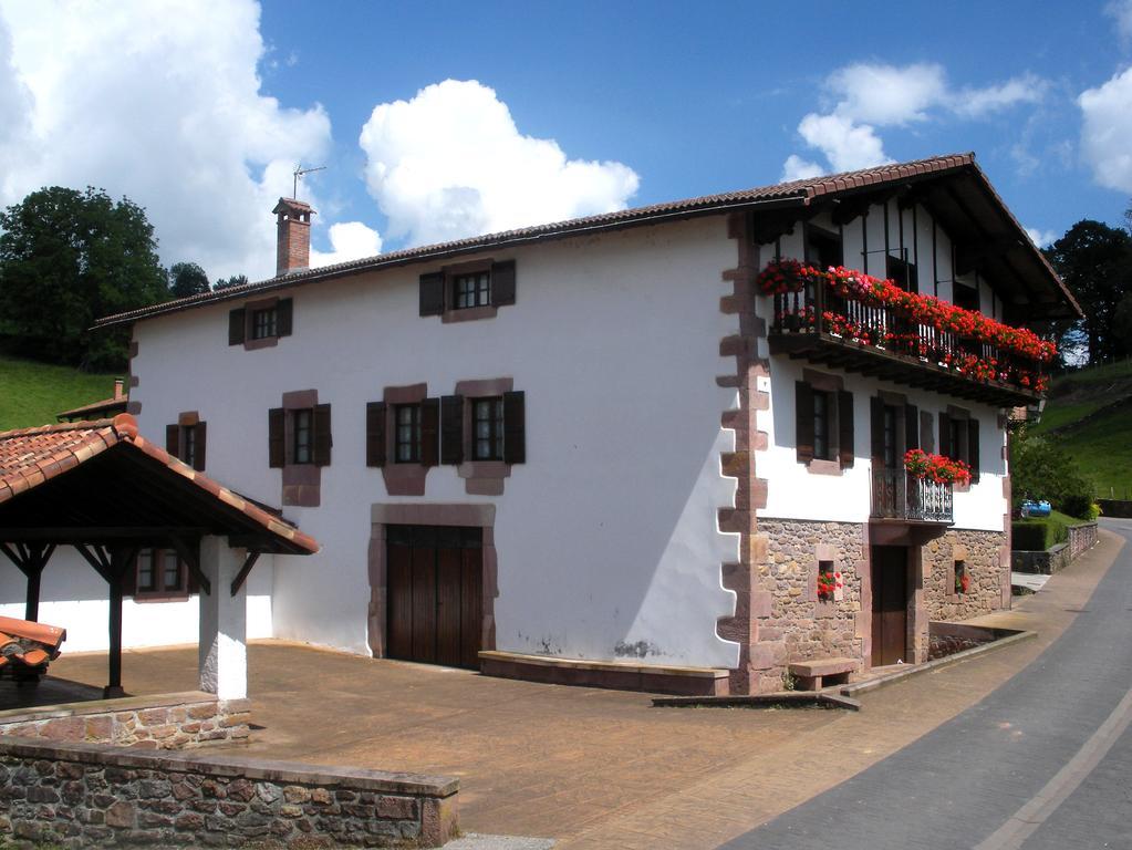 Casa Rural Bordaberea Maya del Baztan Ngoại thất bức ảnh